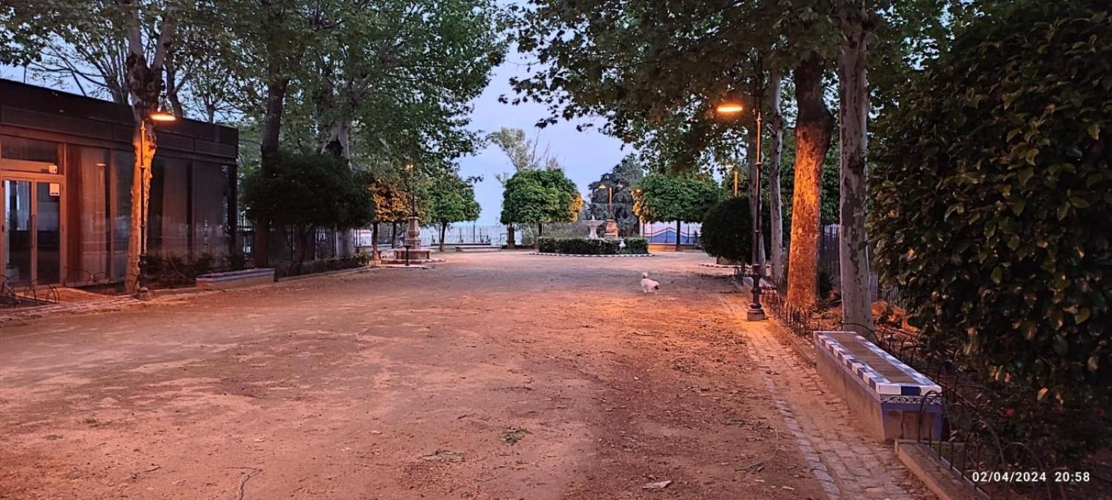 Casa Manuel Alquiler De Habitaciones En Casa Compartida Carmona  Dış mekan fotoğraf